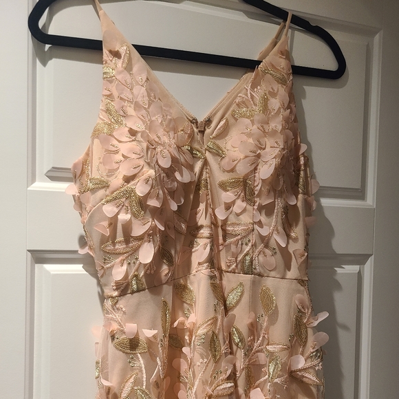 3D Floral V Neck Gown - Picture 5 of 7